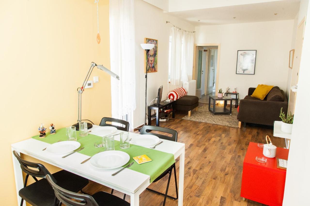 Ferienwohnung Bright Apt. With Lovely View In Lycabettus! Athen Exterior foto