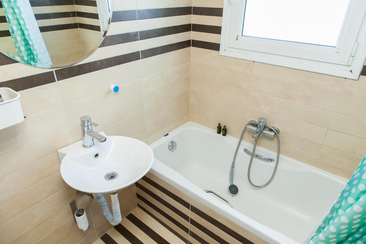 Ferienwohnung Bright Apt. With Lovely View In Lycabettus! Athen Exterior foto