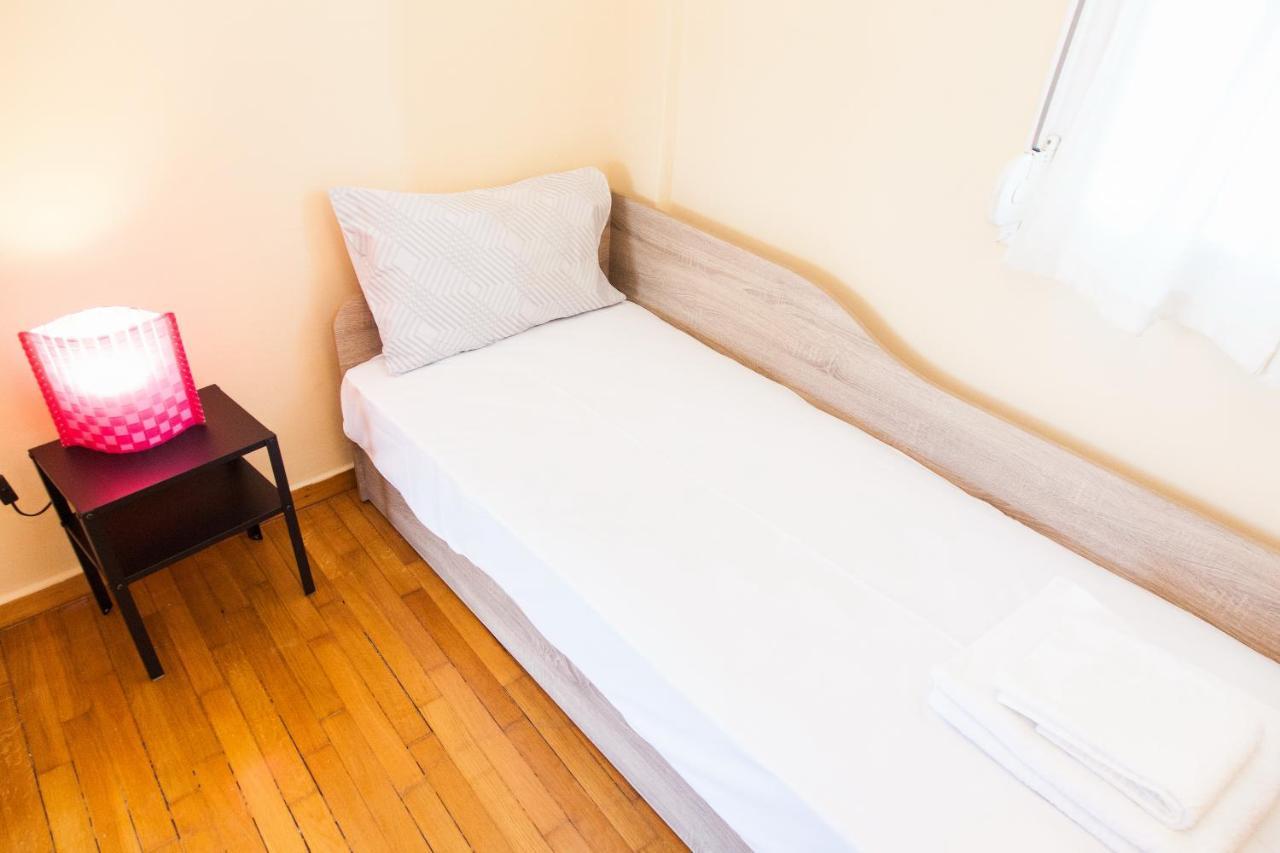 Ferienwohnung Bright Apt. With Lovely View In Lycabettus! Athen Exterior foto