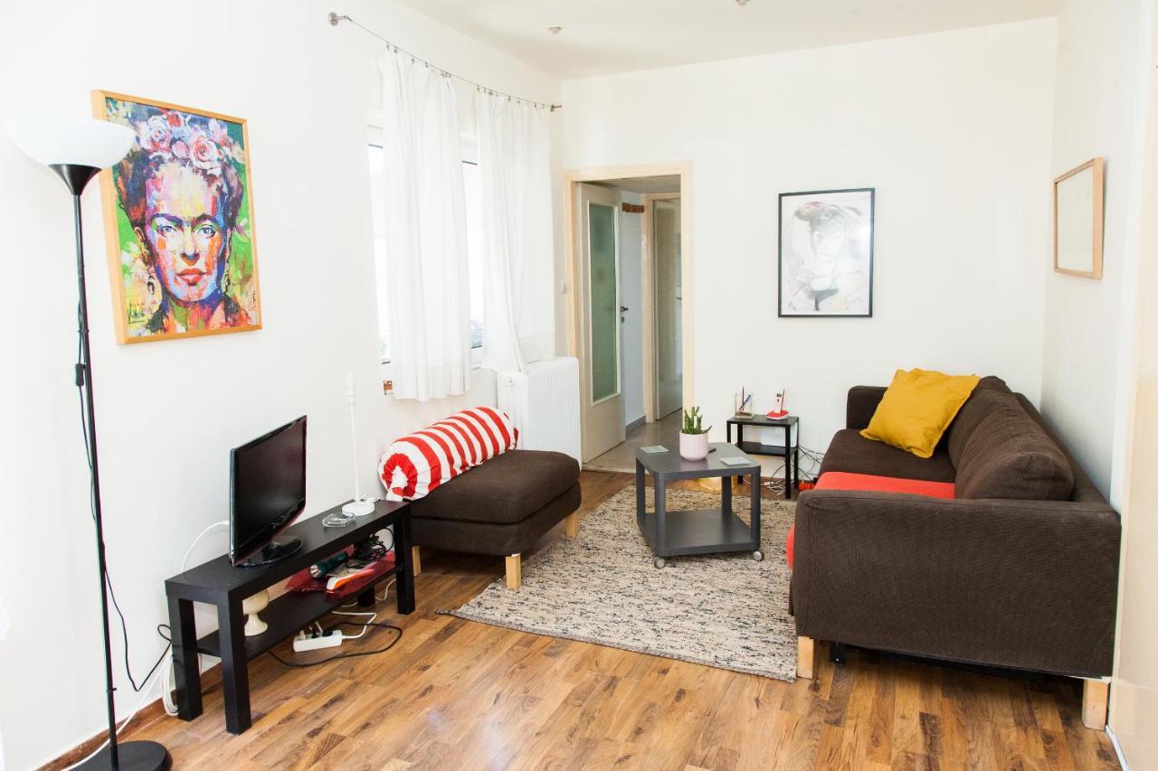 Ferienwohnung Bright Apt. With Lovely View In Lycabettus! Athen Exterior foto